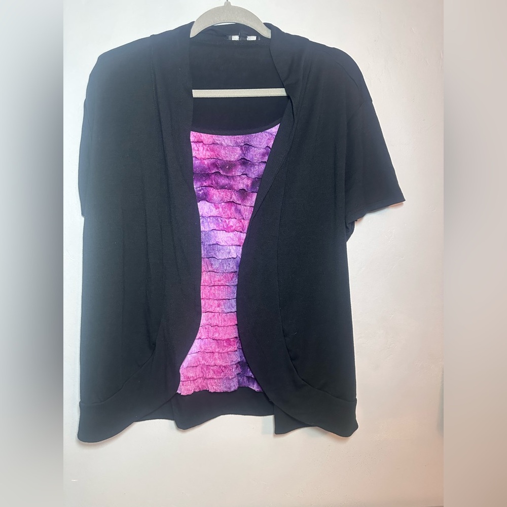 Notations Ruffle Black/Pink/Purple Open Front Short Sleeve Size Xl